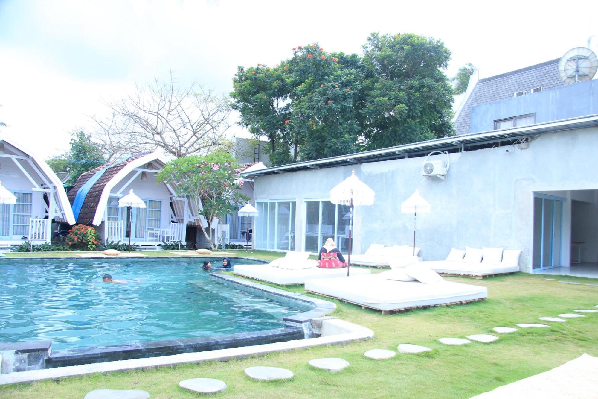 Dream Cowork Hotel Kuta  Exterior foto
